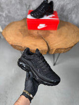 NIKE TEEN modeli