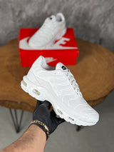 NIKE TEEN modeli