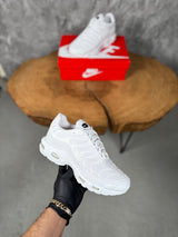 NIKE TEEN modeli