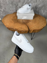 NIKE AIR FORCE MODELİ