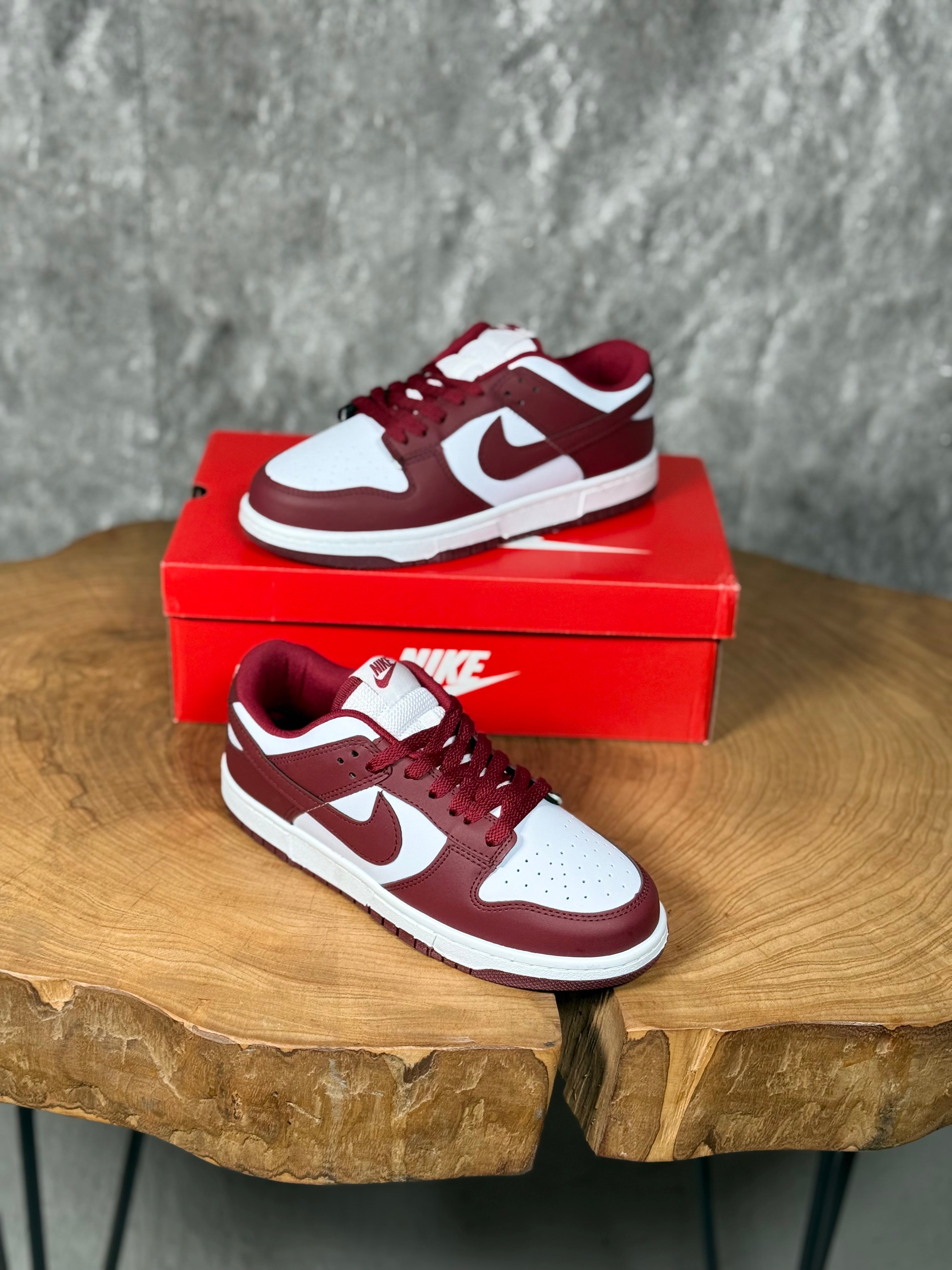 NK DUNK MODEL