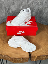 NIKE TEEN modeli