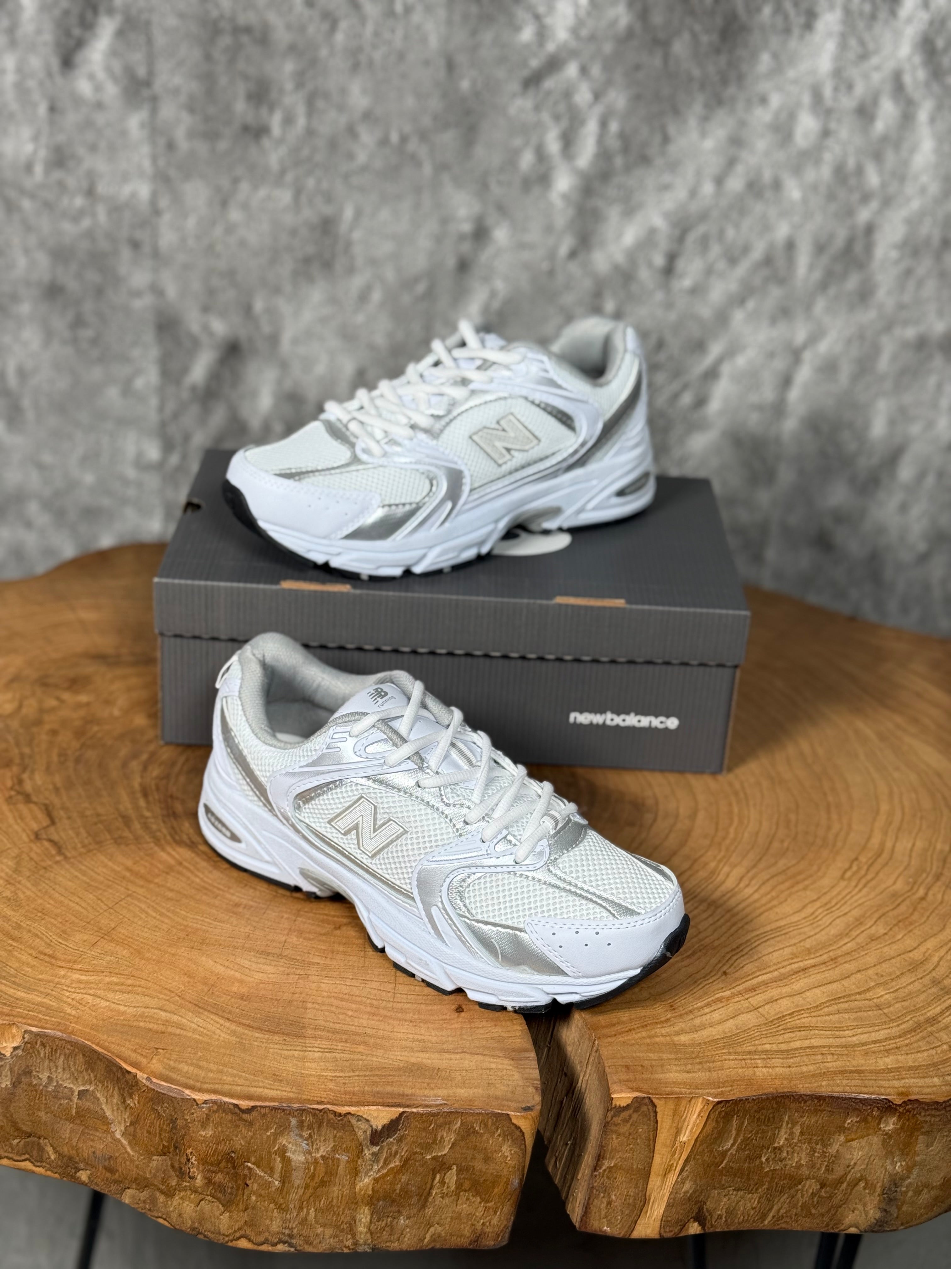 NEW BALANCE 530 İTHAL MODEL