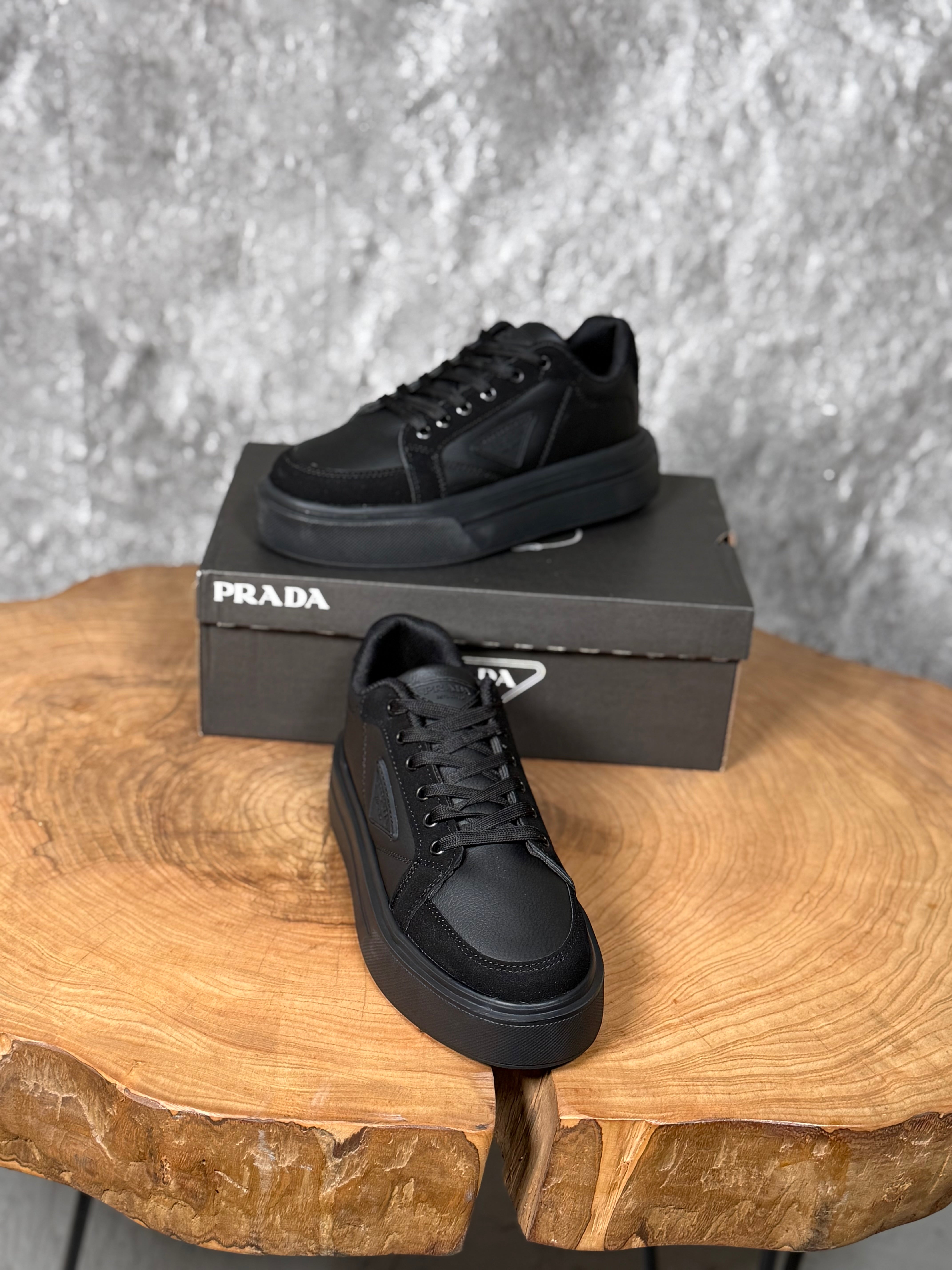 PRADA YENİ SEZON MODEL
