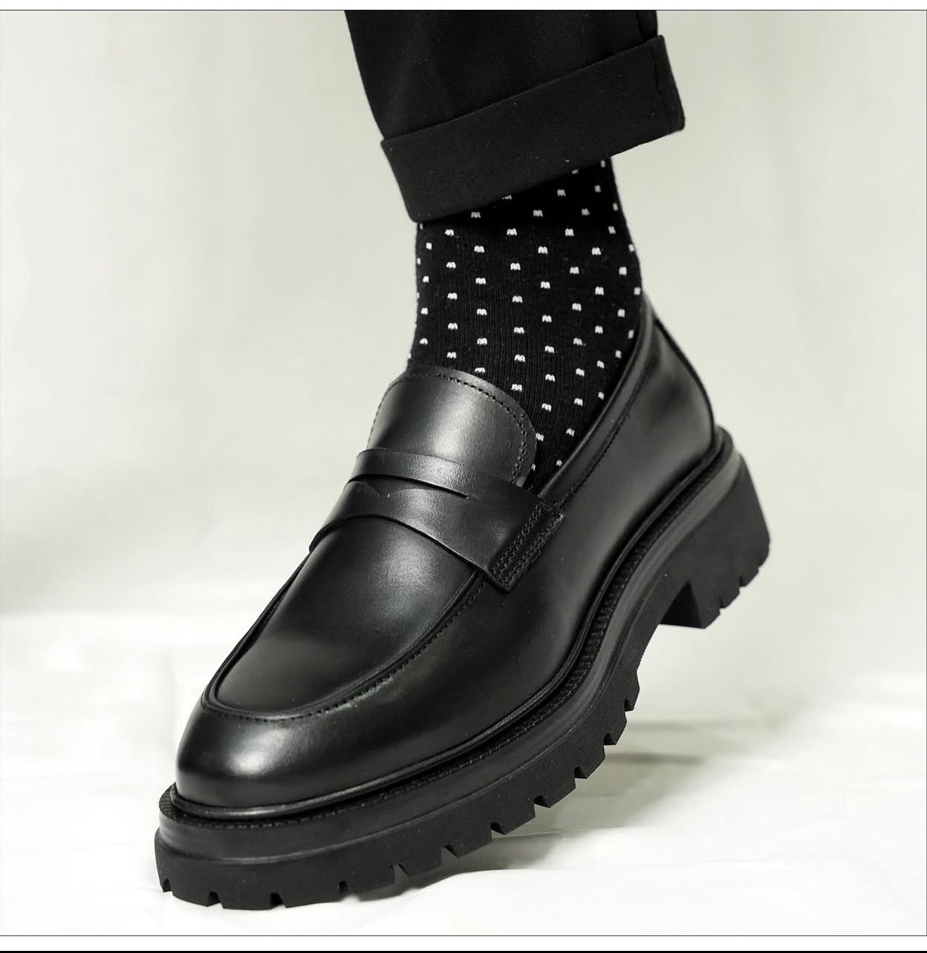 YENİ SEZON SİYAH MAT CASUAL SADE MODEL