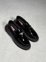 PRADA CASUAL SİYAH İTHAL RUGAN MODEL